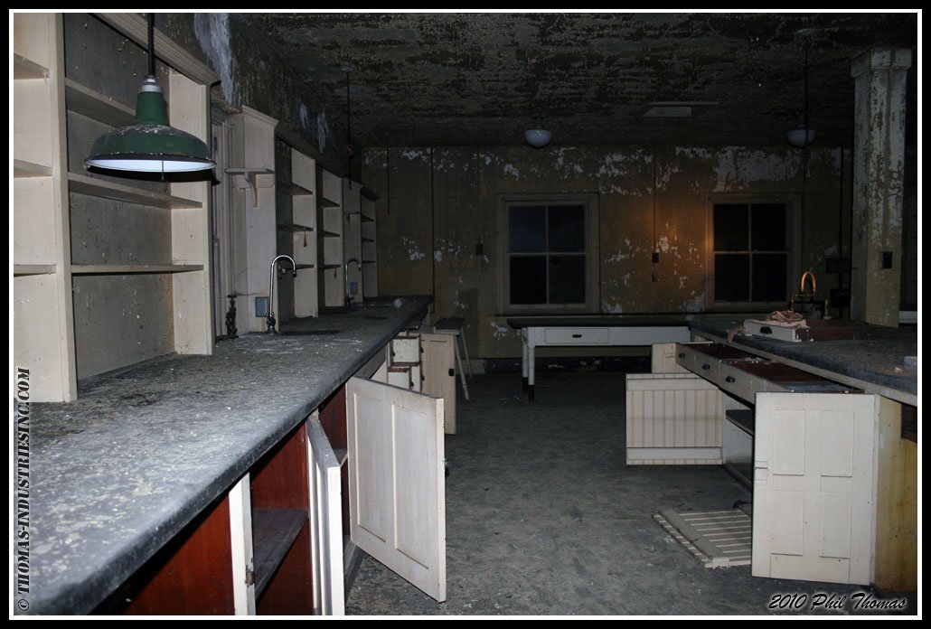 _morgue_08.jpg